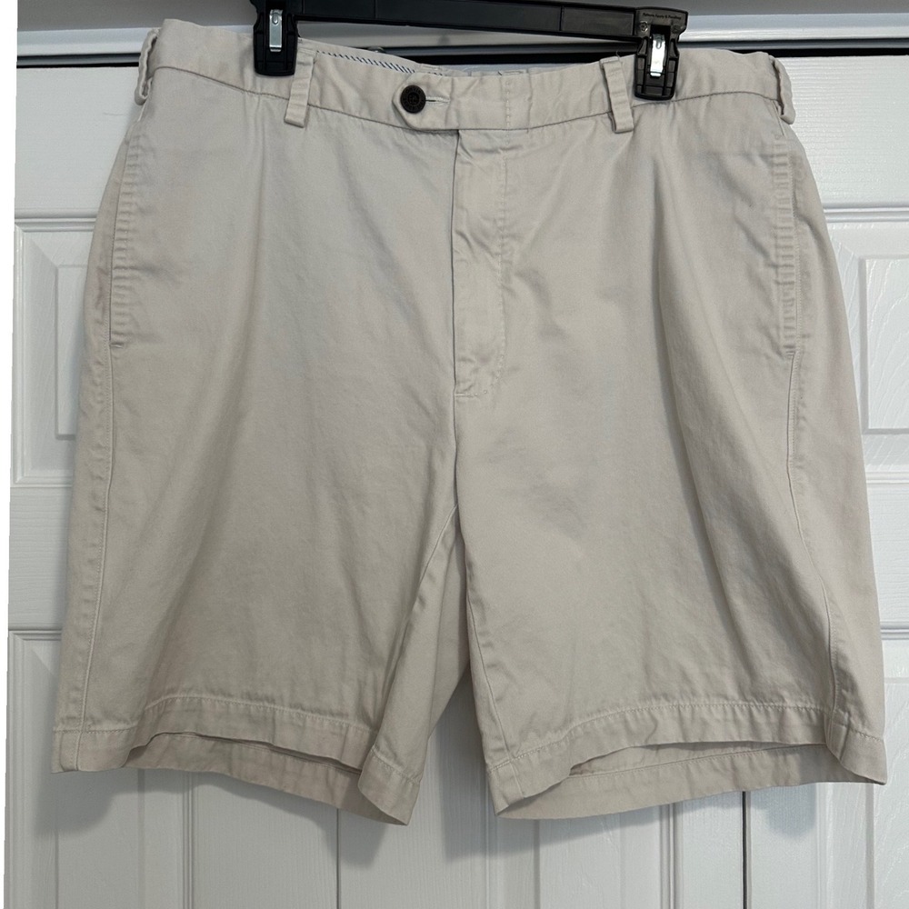 Orvis Mens Chino Shorts Sz 36 Stone Beige Cotton Twill Flat Front 8" Inseam EUC